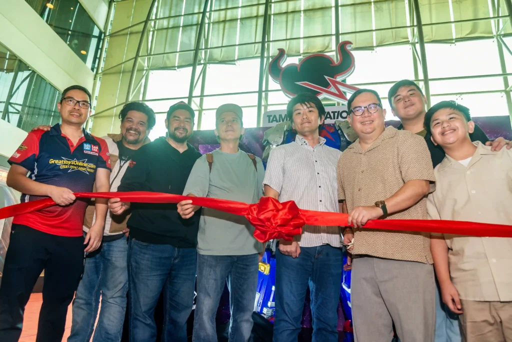 Tamashii Nations Pop-Up Spot Debuts in the Philippines: Experience Voltes V, 50 Years of CHOGOKIN, and Exclusive Merch! 29 Ribbon Cutting